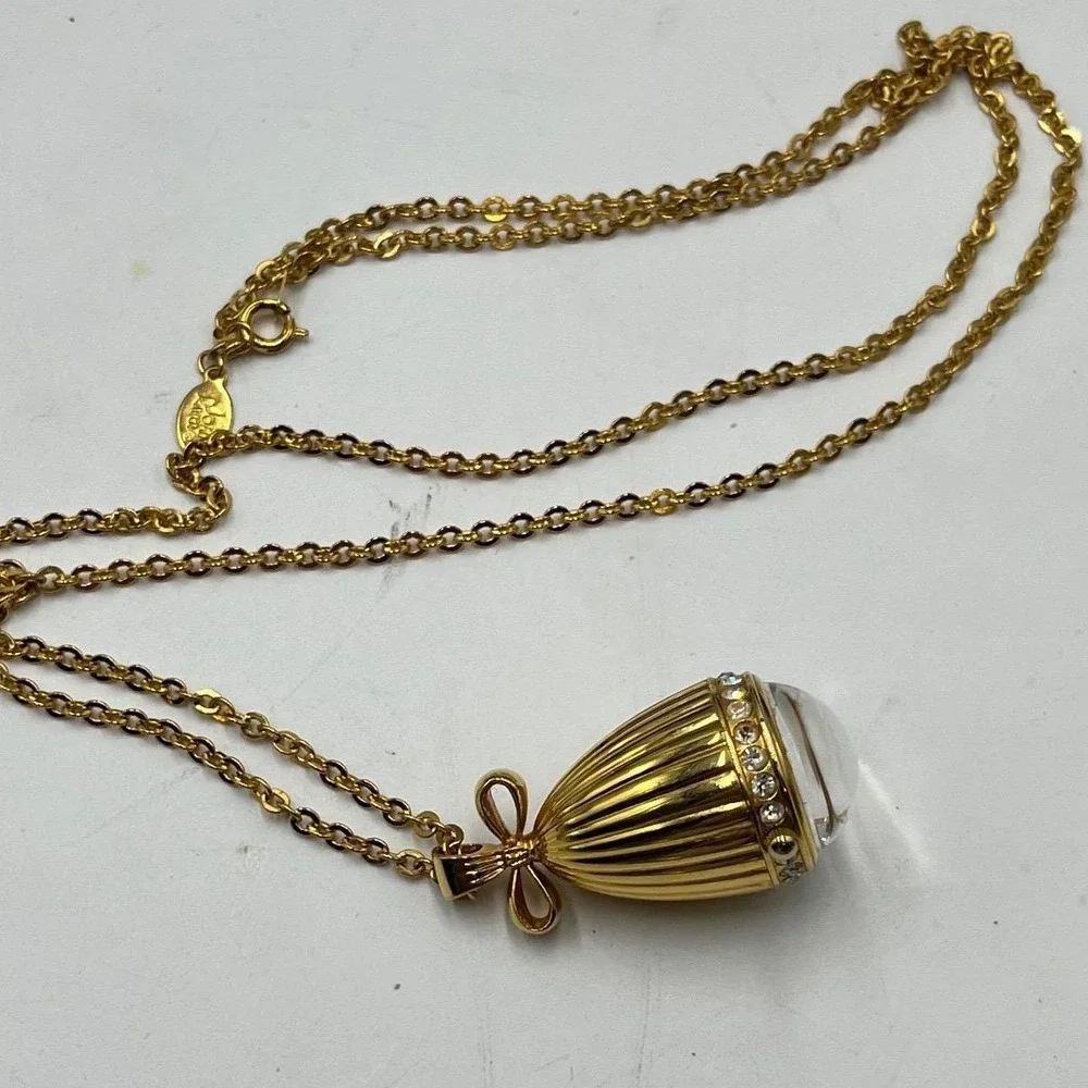 Joan Rivers Vintage Gold Tone Watch Pendant Crystal Egg Shape Necklace Works‎
